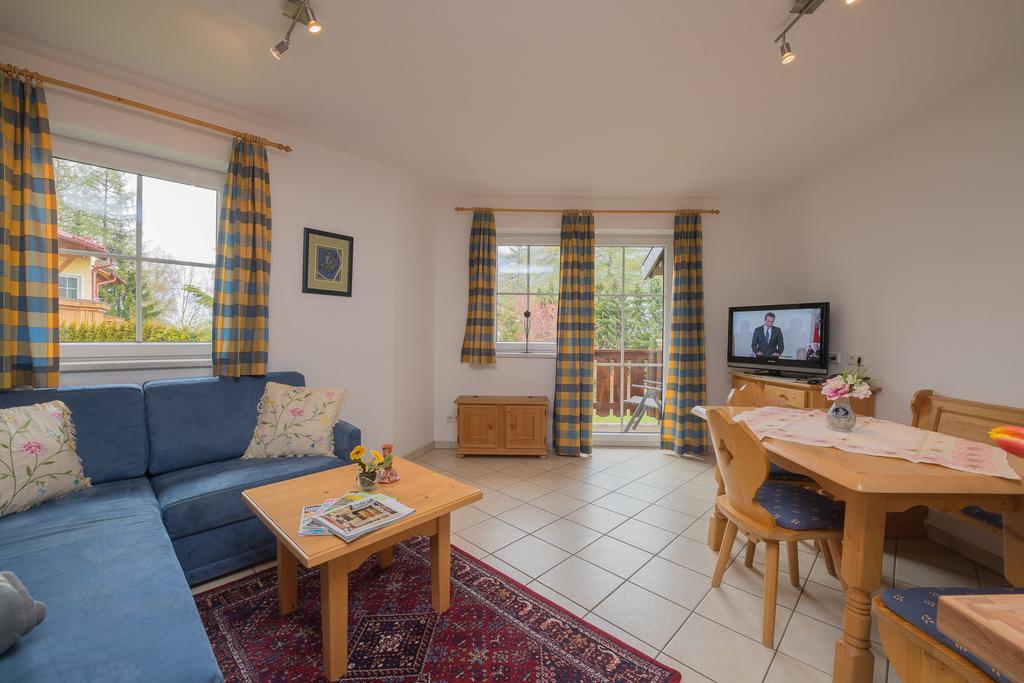 Landhaus Charlotte Am Geigenbuehel -Apartments Seefeld in Tirol Exteriör bild