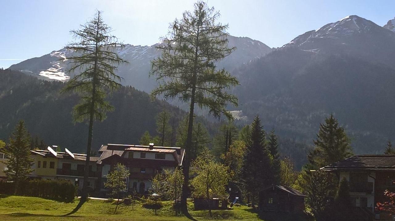 Landhaus Charlotte Am Geigenbuehel -Apartments Seefeld in Tirol Exteriör bild